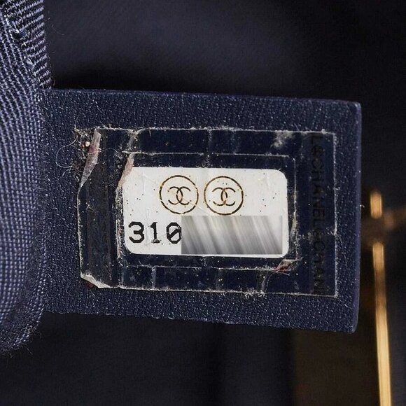 Chanel Blue/White Houndstooth Tweed Chanel 19 Small Flap Bag - Picture 11 of 11